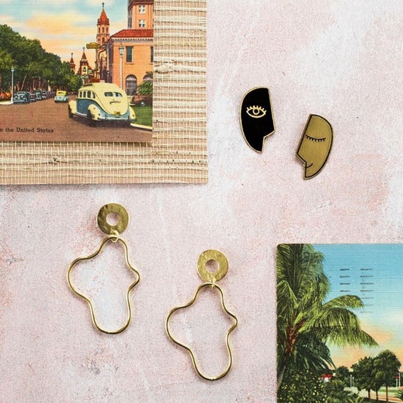 Of Two Minds Studs - Picture 2 of 2